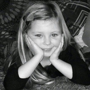 Meet your Posher, Vicky